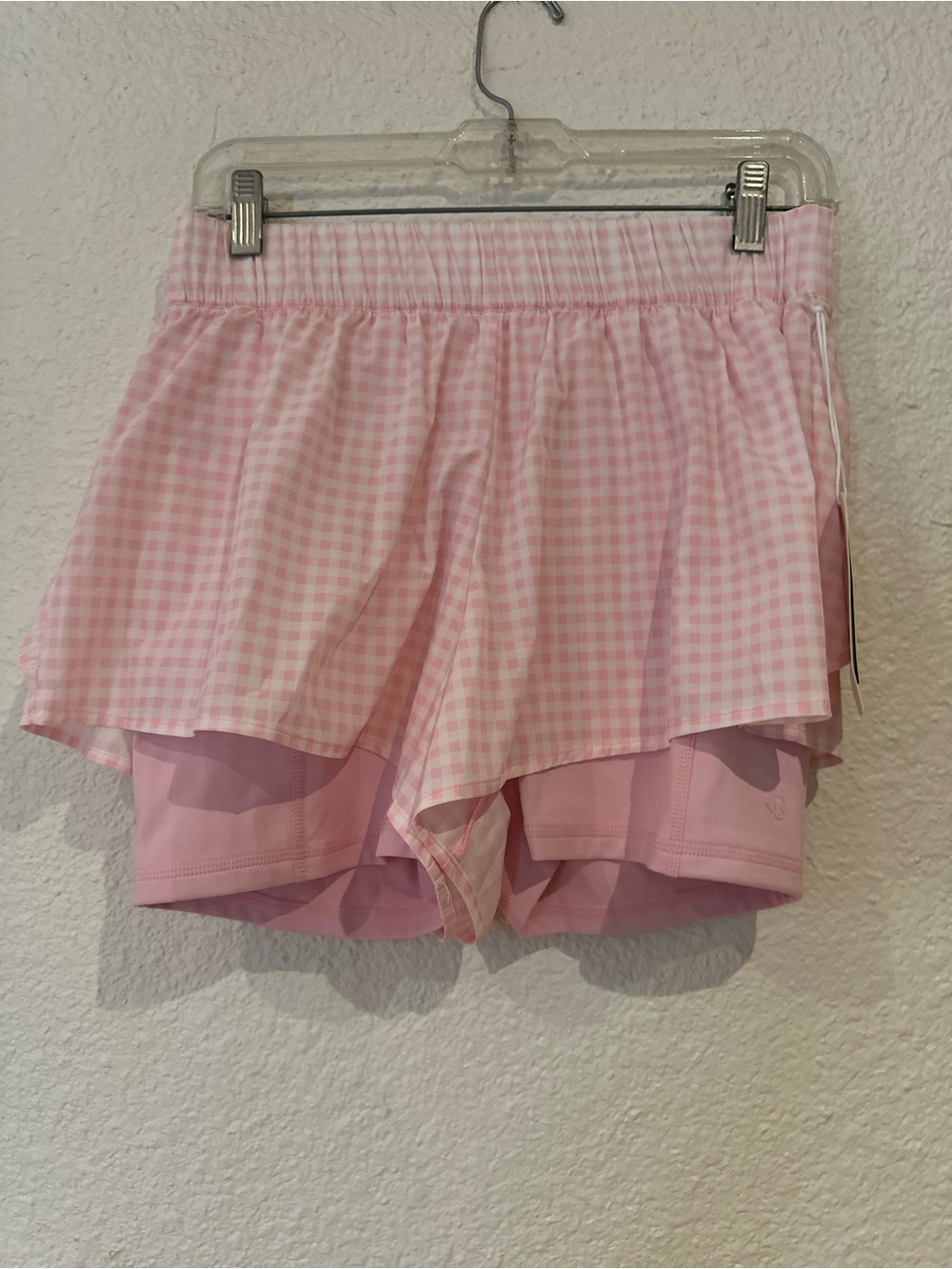 Women’s Pink Athletic Shorts ruffled wrinkly